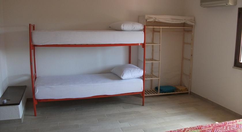 Villetta Ludovica Solanas  Kamer foto