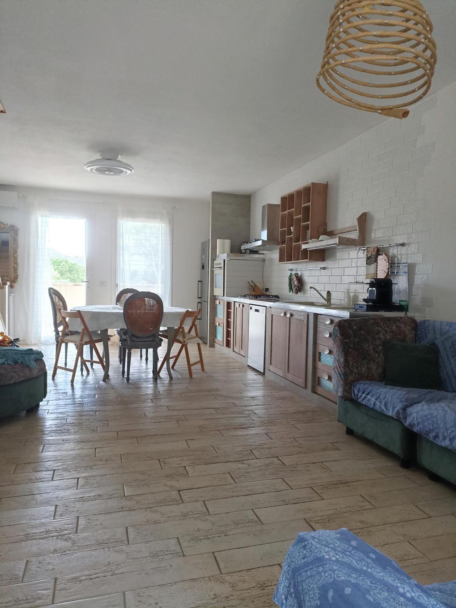 Villetta Ludovica Solanas  Buitenkant foto